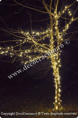 instalatie de lumini de craciun copac cu leduri decorative