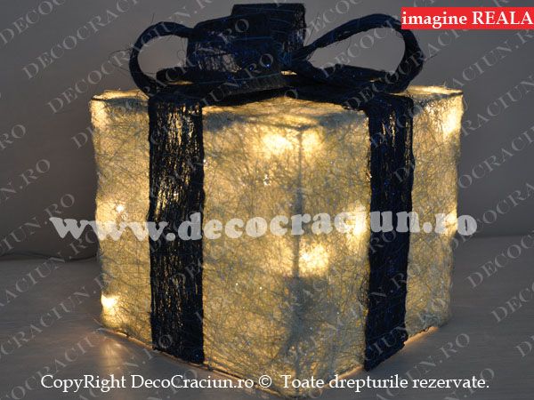 Ornament de craciun cutie de cadou iluminata cu leduri